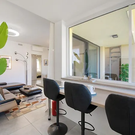 Penthouse Helayne Mit Dachterrasse Apartamento *